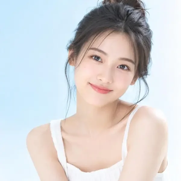 演员 许星禾 头像